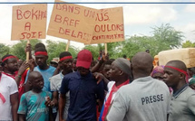 Bokhol : marche de protestation des habitants contre les pénuries d’eau Bokhol : marche de protestation des habitants contre les pénuries d’eau