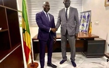 FSF : passation de pouvoir entre Augustin Senghor et Abdoulaye Fall FSF : passation de pouvoir entre Augustin Senghor et Abdoulaye Fall