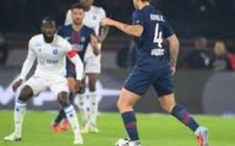 PSG - Auxerre : Paris s'impose et rend hommage au Ballon d'or de Dembélé... Revivez le match avec nous PSG - Auxerre : Paris s'impose et rend hommage au Ballon d'or de Dembélé... Revivez le match avec nous