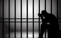 Un homme emprisonné pour avoir dérobé de l’argent à un membre de sa famille à Thiès Un homme emprisonné pour avoir dérobé de l’argent à un membre de sa famille à Thiès