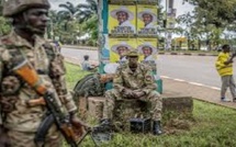 OUGANDA : DES DIZAINES D’OPPOSANTS TUÉS, DES MILLIERS ARRÊTÉS