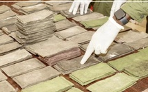 Kaolack : les douanes interceptent des billets noirs d’une valeur estimée à plus d’un milliard de francs CFA