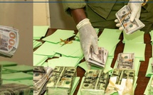 Saisie record de faux billets de banque à Thiaroye Azur : 6 milliards de FCFA interceptés par les Douanes