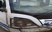 Mamelles : un bus Tata se renverse au rond-point