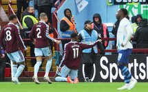 Aston Villa–Manchester City (2-1) : Jackson voit double, Mbaye et Ndiaye passeurs